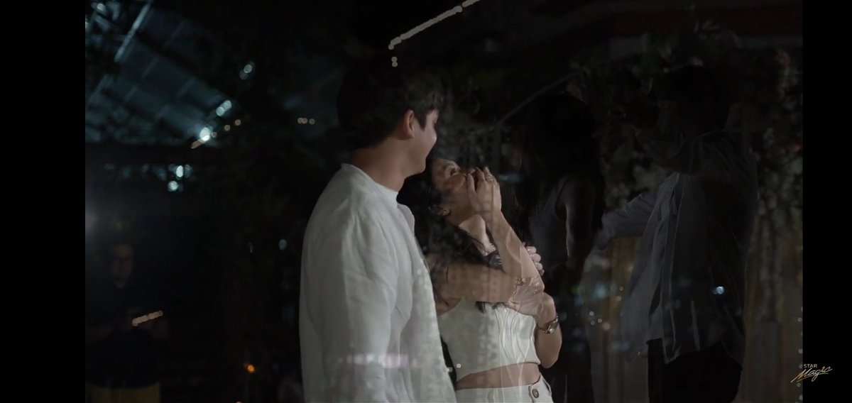 heraharriette's tweet photo. I just love the way Seth checks on Chin's reaction. He planned everything and he made sure to be involved first hand sa lahat. For all we know, he was thinking that all of his efforts were worth it seeing that he made Francine happy.

#FranSeth
CHIN SAID YES TO SETH https://t.co/bPimQIavZe