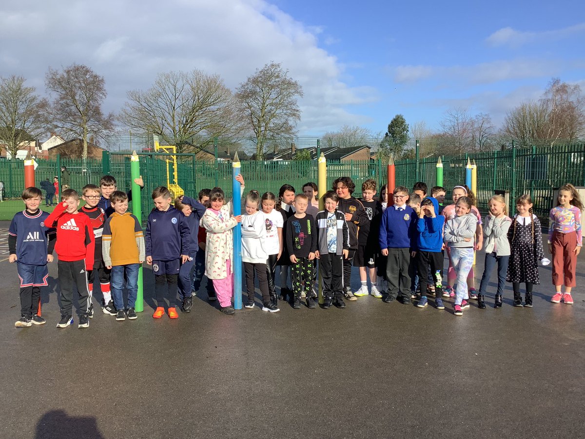 Miss Twist (@misstwistc5) on Twitter photo Dress for JOY! ๐ด
#RedNoseDay
<a href="/Carrmillprimary/">Carr Mill Primary</a> <a href="/PATHSEdUK/">PATHSยฎ Programme for Schools (UK Version)</a> <a href="/lisa_best01/">Lisa</a> Dress for JOY! ๐ด
#RedNoseDay
<a href="/Carrmillprimary/">Carr Mill Primary</a> <a href="/PATHSEdUK/">PATHSยฎ Programme for Schools (UK Version)</a> <a href="/lisa_best01/">Lisa</a>