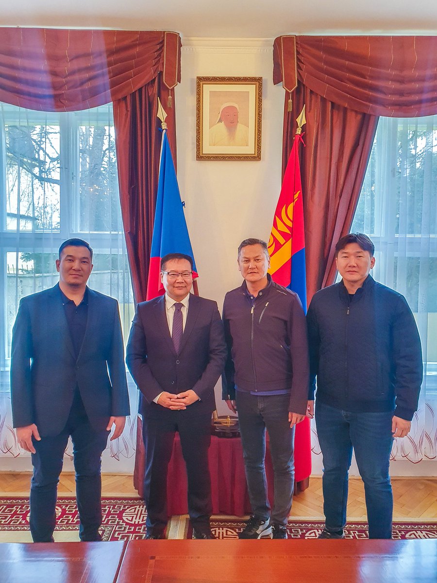 Чех улсын Прага хотод зохион байгуулагдаж буй Дэлхийн Бичил Санхүүгийн Форумд Ард Санхүүгийн Нэгдэл, Ард Кредит хувьцаат компаниудын төлөөлөл оролцож байна. 

#StrongerTogether #ArdApp