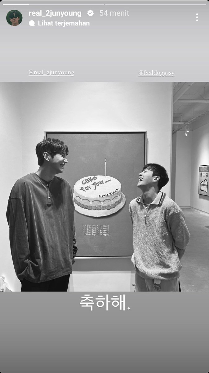 Sonyoside407's tweet photo. So, tom and jerry couple from UNB had a reunion 😜. Recently both of them was so busy w/ their own schedule but #Junyoung still gave his dayoff for his favorite hyung~

#FeelJun #Feeldog #Jun #UNB #유엔비 #유엔미 #UNME @feeldog_bpnn @1ee_Jun_Yxxng https://t.co/PUH5eHNjTY