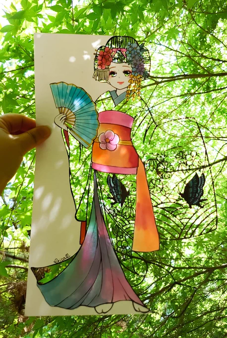 新緑に染まる舞妓さん。お気に入りです 