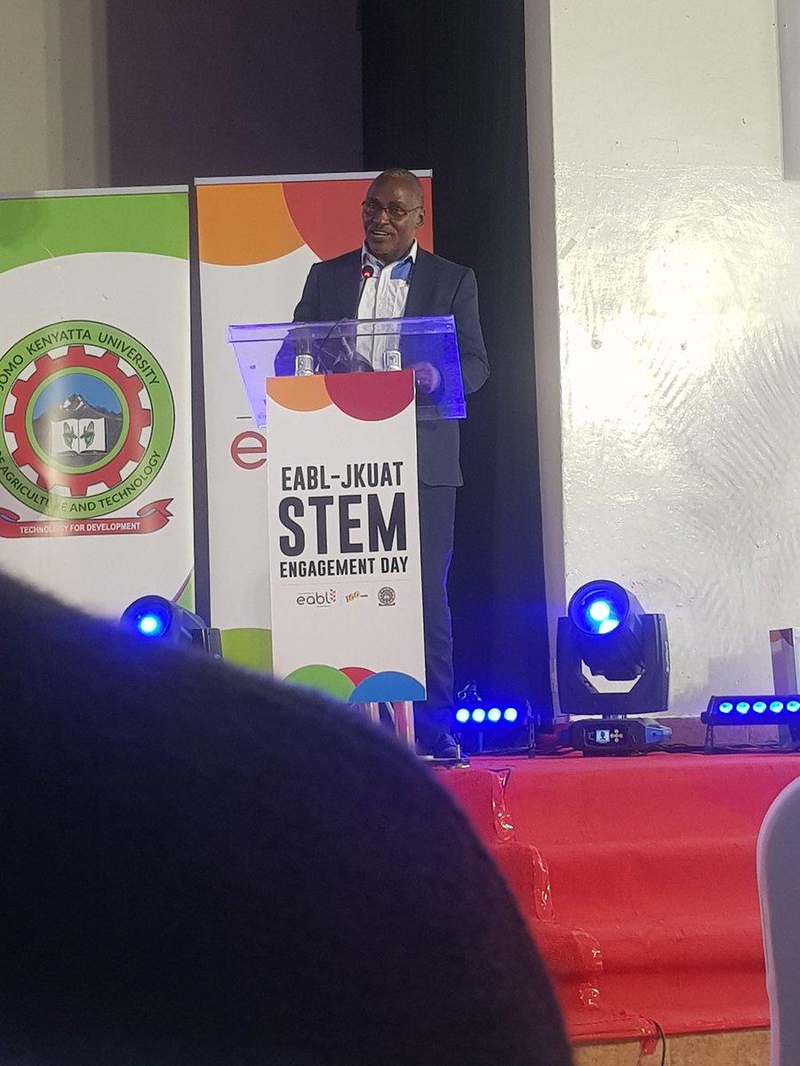 JKUAT_DebateS's tweet image. #EABLJKUATSTEMDay #eabl 
Prof Kinyua at JKUAT STEM ENGAGEMENT DAY. What better than engagements that broaden mindsets.