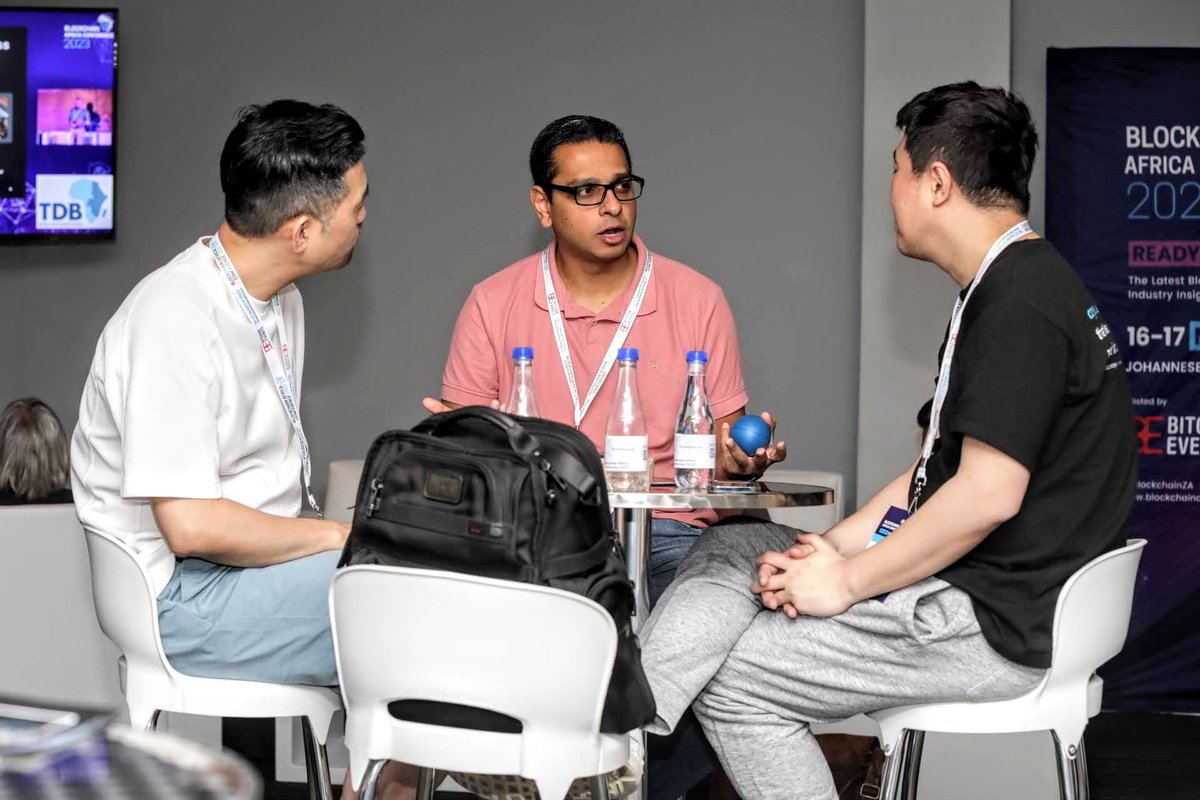 BitcoinEventsCo's tweet photo. #Connecting, #communicating, #Conversing 🚀 https://t.co/vNAiCE2yts