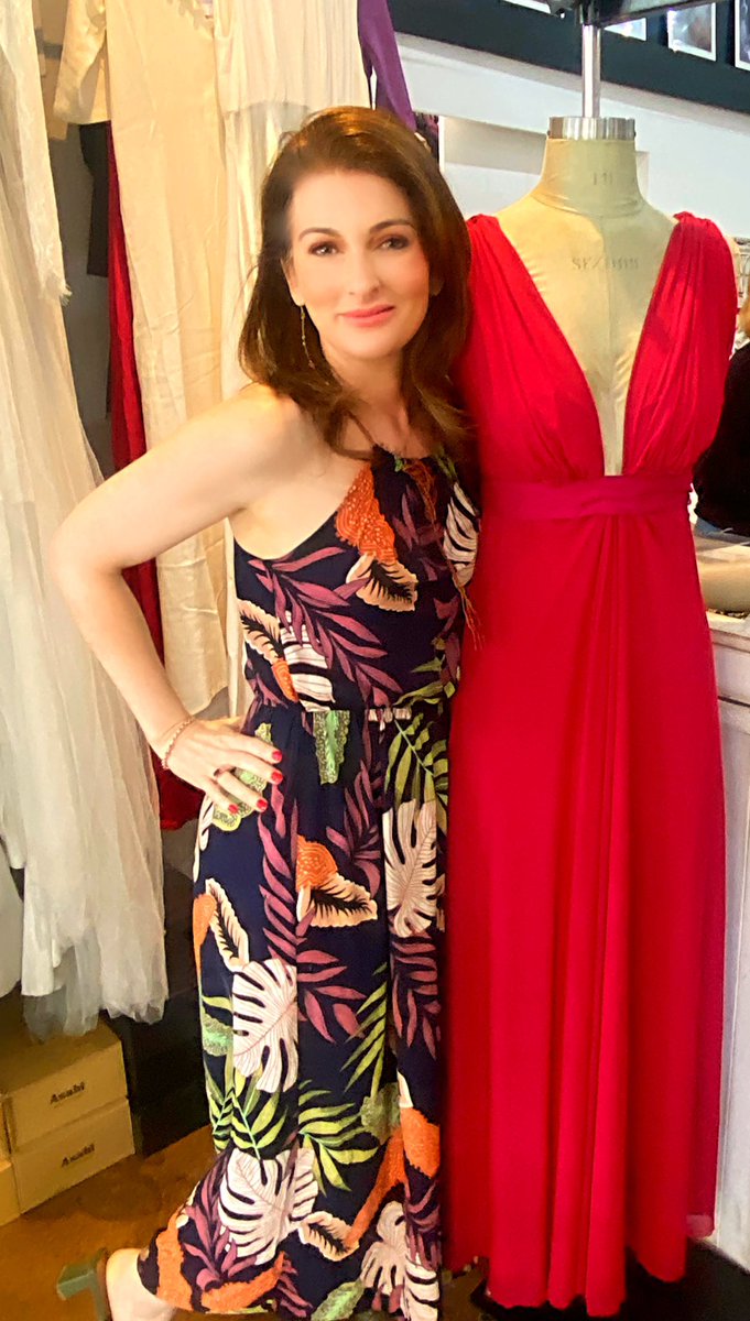 louisecarver's tweet photo. First fitting with @lunarlifestyle for my new dress. 💃
Obviously got to wear a #reddress for 25 March @cradlemoongamelodge Sunset Sessions on the Dam.Just waiting for a bietjie sparkle to be added✨
#favcolour #alwaysred #liveshow #takemyhand #getoutside #almostshowtime #joburg https://t.co/nalxEVgwjQ