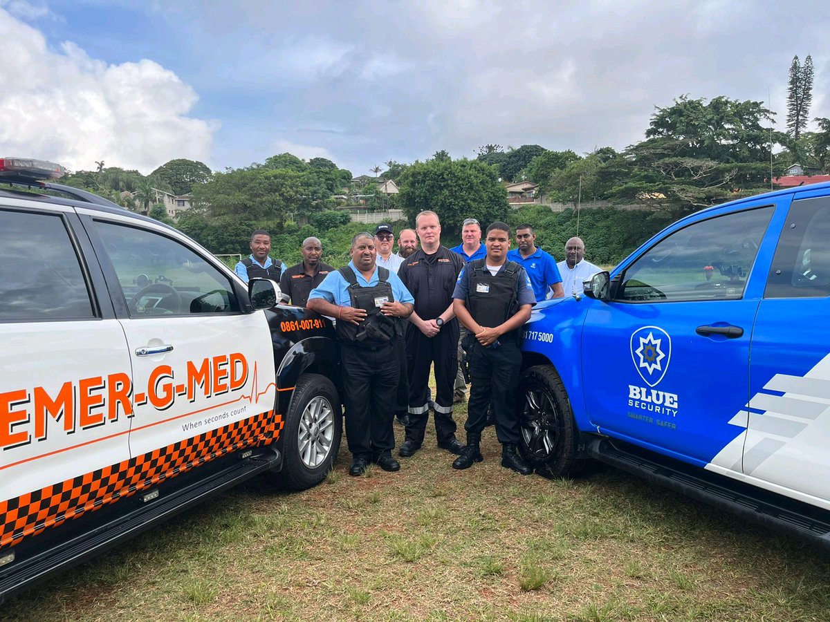 _ArriveAlive's tweet photo. Blue Security and Emer-G-Med are committed to keeping you safe when seconds count https://t.co/IyEDUVgIkG
#ArriveAlive #BlueSecurity @EMER_G_MED https://t.co/aT89ebIeDz