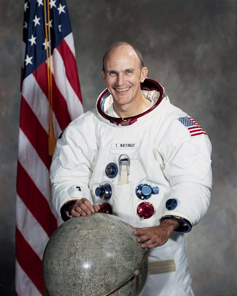 Happy 87th Birthday Ken Mattingly, an American former aviator, aeronautical engineer, test pilot, rear admiral in the United States Navy and astronaut who flew on the Apollo 16, STS-4 and STS-51-C missions.