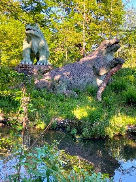 Figurationen des Übergangs tweet media