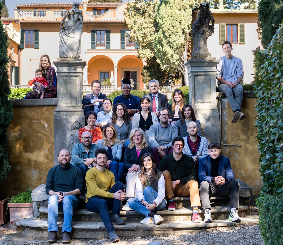 From a sunny Villa Schifanoia in Florence, we would like to wish a fruitful day to the participants of our policy workshop, and a lovely weekend to all of you!