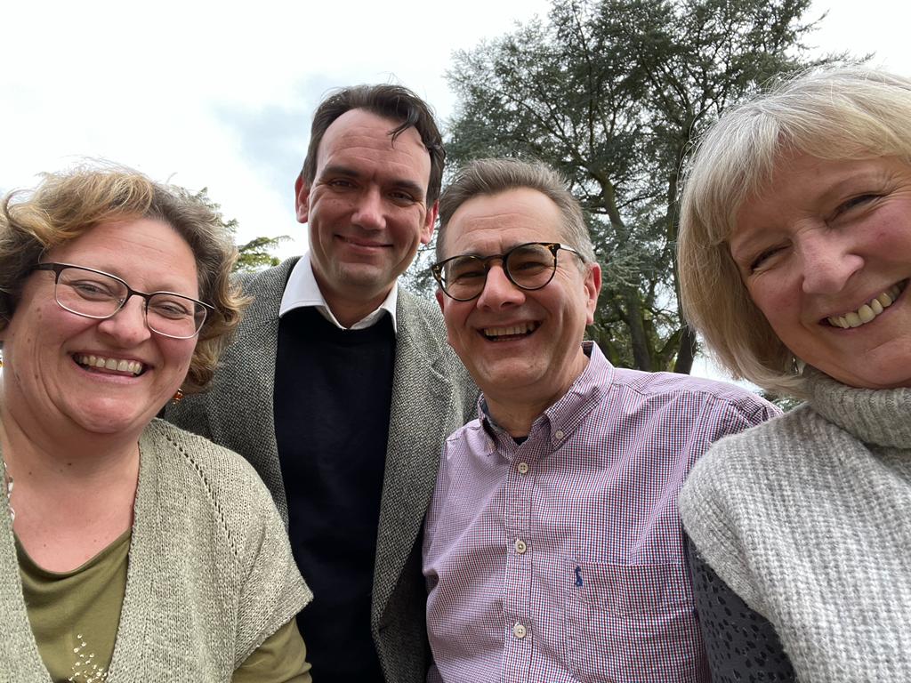 JGaddAssociates's tweet photo. We love💕 Fridays, don't you? Especially when they top off a busy week that saw our MD Jeremy, @LisaFryer6 and Libby catching up with Tom Lethaby from trusted partner RVE @rveteam at @jlpartnership's beautiful Odney Club in Cookham yesterday 👇
#employeeownership #finance #GoodEO https://t.co/CCjnUW91I1