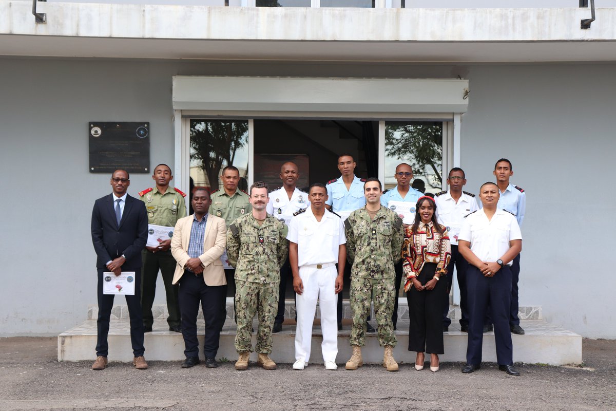 Le CRFIM prend part à l'exercice multilatéral -@CUTLASSEXPRESS organisé par l’US Naval Force Europe-Africa/US Sixth fleet (NAVAF) en collaboration avec l’US AFRICOM qui s'est déroulé durant deux semaines. @USNavyEurope @USAfricaCommand @RCOC_Center