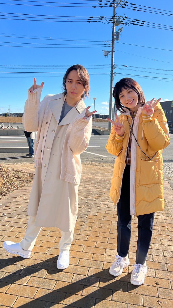 liaison_ex's tweet photo. #リエゾン日誌

いつかの
佐山先生（#山崎育三郎）＆志保先生（#松本穂香）と
佐山先生＆向山先生（#栗山千明）のツーショット🪴

#リエゾン 最終回は
現在【無料配信中】です🏡
ぜひ、リエゾンメンバーに会いにきてください🫧

▶︎TVer
https://t.co/E9lcketqsf
▶︎TELASA
https://t.co/9S6MBp6shJ https://t.co/783h9s40lf