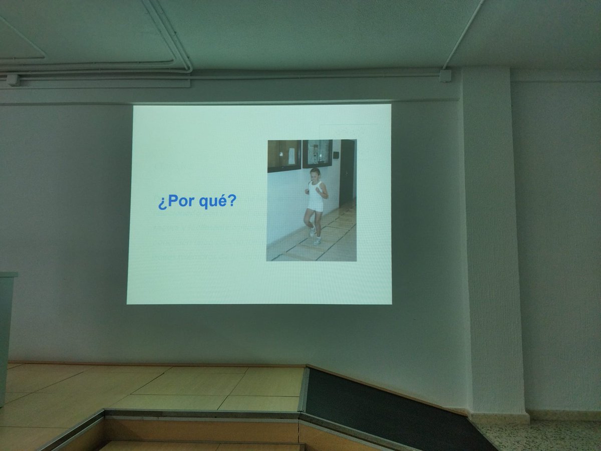 tochemase's tweet photo. Magnífica ponencia en @cepdegranada a cargo de @ruizruizjonatan sobre Educación Escolar: Fuente de Salud e Inspiración dentro del curso organizado sobre Salud Mental y Bienestar Emocional. Evidencias científicas que refuerzan el impulso de la actividad física en los Centros https://t.co/FhudwtTIsK