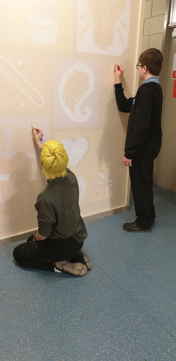 Students working with local artist @KatieLAllen on a wall mural for our student reception area. #localartist #employerengagement