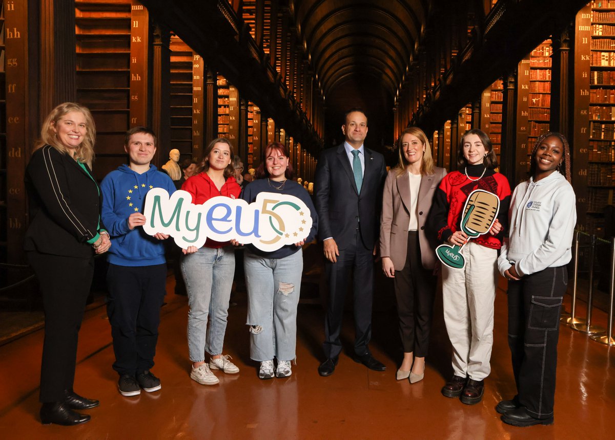 The #MyEU50 Competition is open until March 31 to third-level students in Ireland!

How are EU values relevant in today’s Ireland? Each entry should focus on at least one EU core value &amp; demonstrate relevance in today’s Ireland &amp; beyond.

<a href="/emireland/">European Movement Ireland</a>

👉 myeu50.ie/?utm_source=tw…