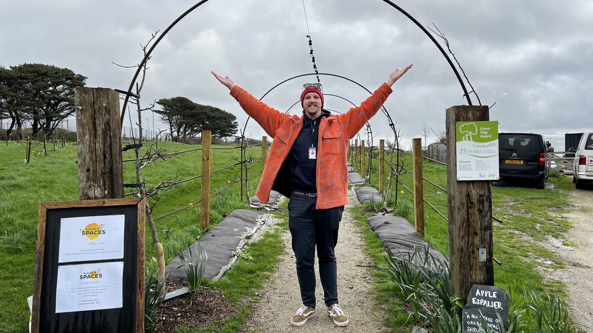 ChaosGroupUK's tweet image. Watch out @NewquayOrchard! We’ve sent @henrose21 &amp;amp; @NathanHunkin to the @TNLComFund #PlacesAndSpaces event this morning. Keep an eye on them for us, will you? #KeepItCHAOS 👀