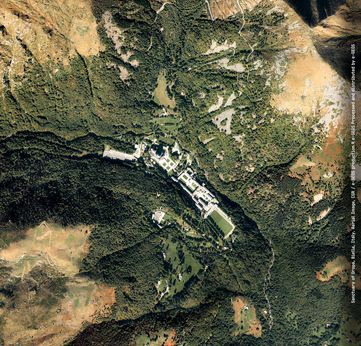 e_geos's tweet photo. Founded in the 4th century AD by St. Eusebius to counter the predominant cult of Celtic deities, the @UNESCO-listed #sanctuary of #Oropa is situated at the top of #SacroMonte.

#piemonte #alps #aerialImage #meteorology  #earthquake #earth #worldheritage #protection #ItalianPills https://t.co/4dMKu3G5wx