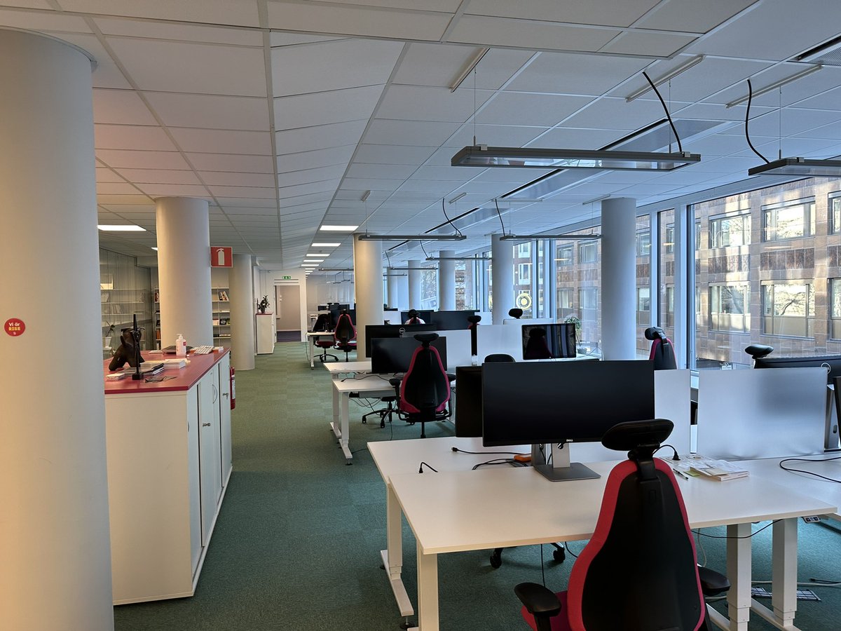 jmgberbis's tweet image. Visit to Alstom (project partner) train lab facility in Vasteras in the context of the @SmartDelta project. Then final meeting in @RISEsweden. Learned a lot and strongly believe the project is in great shape 🙂