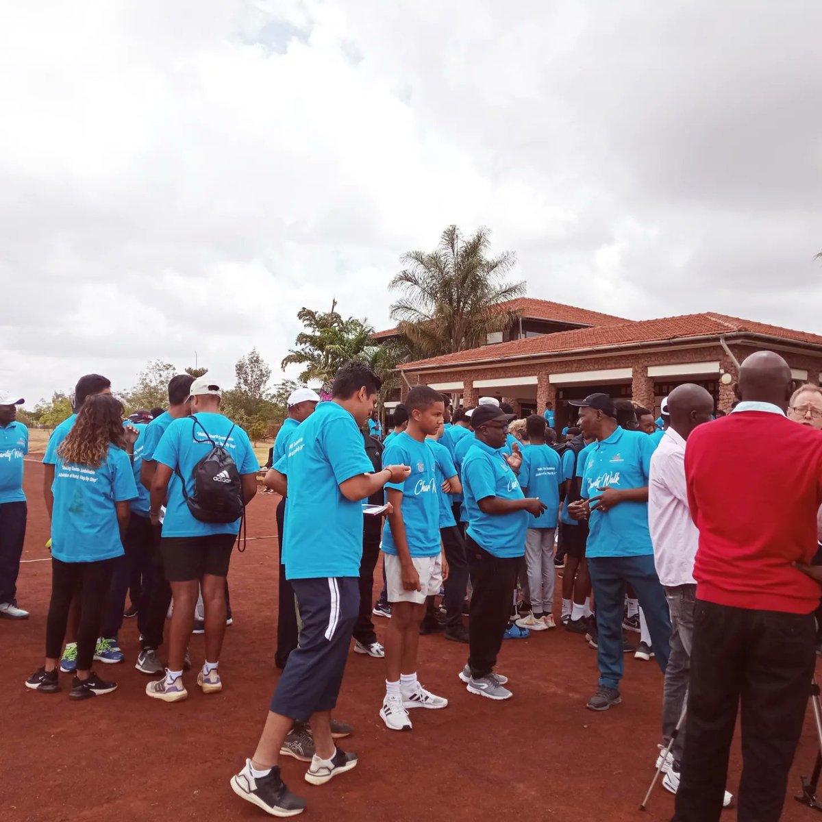 foodbankingke's tweet photo. Today in partnership with @peponi_school
10km charity walk ✅
5km charity walk ✅
3km charity walk underway✔️

Let's walk for the vulnerable and stay #freefromhunger as we are #fooddonationheroes https://t.co/IZn3D1pvzu