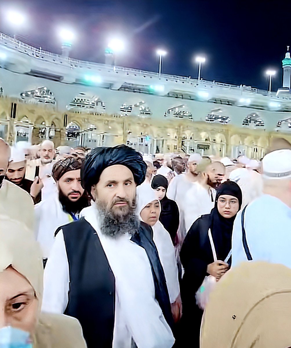 MahmmodQari's tweet photo. @HabibGhorzang21 رب دي ساته له خطره
ای دزړونو سوداګره
زړونه ټول په تا راټول دي
ای الحاج ملا برادره https://t.co/qdMA4XTAZU