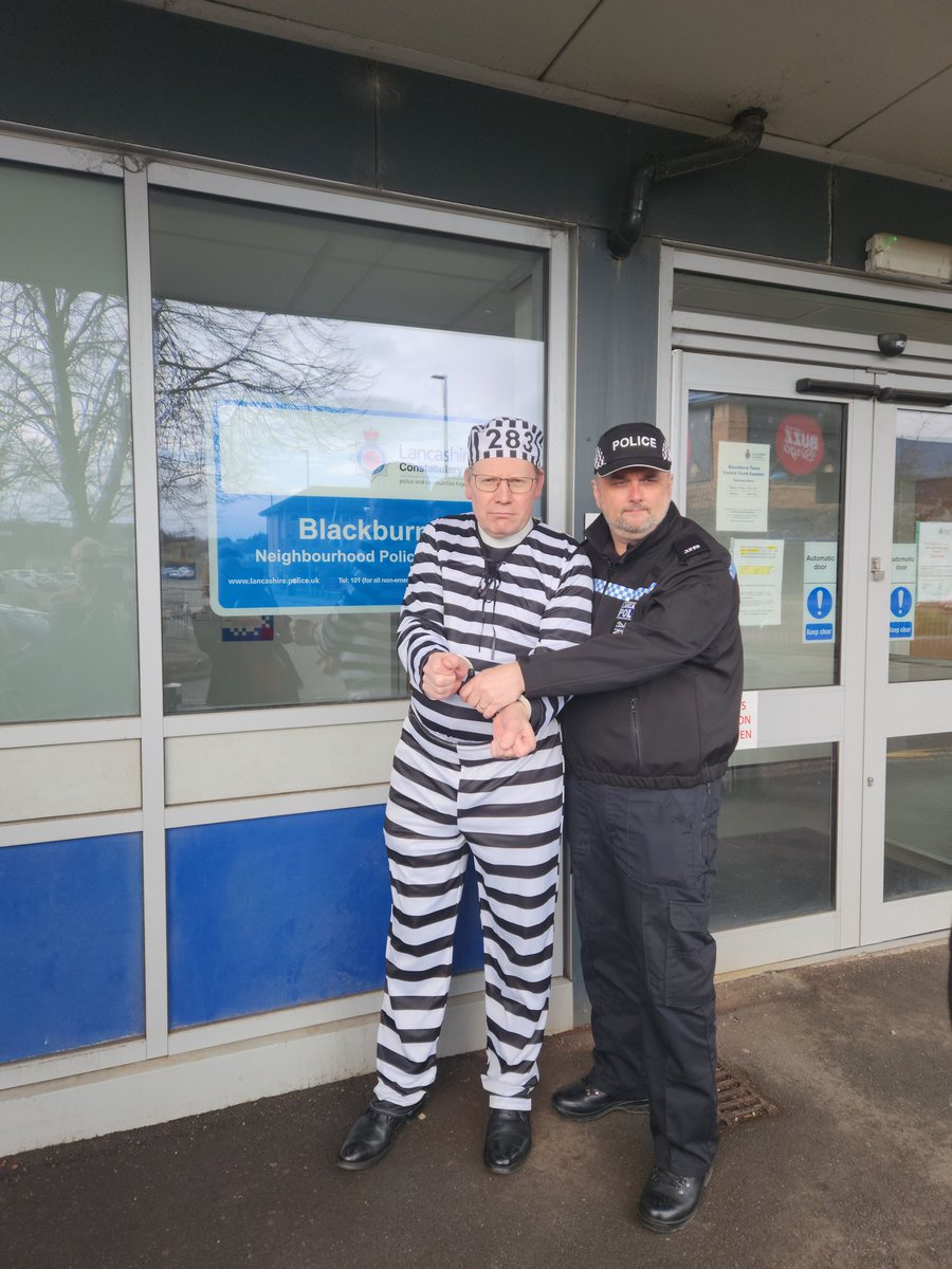 The Dean has been arrested and we need your help raising his bail money!
justgiving.com/campaign/JB202…
#ageukbwdjailnbail23 <a href="/ChecksandGreys/">Checks & Greys</a> <a href="/bbcathedral/">Blackburn Cathedral</a>