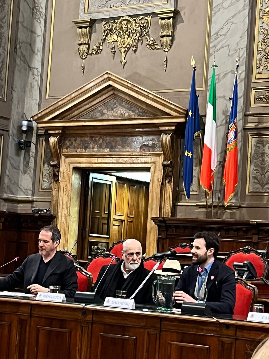 Inside Art (@inside_art) on Twitter photo “La formula della creazione non è mai stata definita. L’essere umano crea, a differenza dell’animale. La prima opera d’arte è stata l’impronta della mano sulla superficie della caverna” @m_pistoletto all’ <a href="/ISIARomaDesign/">ISIA ROMA DESIGN</a>
#artecontemporanea #terzoparadiso “La formula della creazione non è mai stata definita. L’essere umano crea, a differenza dell’animale. La prima opera d’arte è stata l’impronta della mano sulla superficie della caverna” @m_pistoletto all’ <a href="/ISIARomaDesign/">ISIA ROMA DESIGN</a>
#artecontemporanea #terzoparadiso