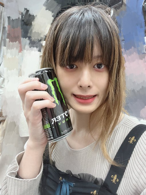 きょはだいすきなじゅーすもらった！ 久々のお兄さんと楽しかった(&rsquo;>3((`>Д<&acute; &Prime;三(`>ღ< &rsquo;)) https://t.co/D0OGD3xBvA<a href="/tag/%E6%A3%AE%E9%87%8E%E3%82%86%E3%81%AE"class="tags"><span>#森野ゆの</span></a>