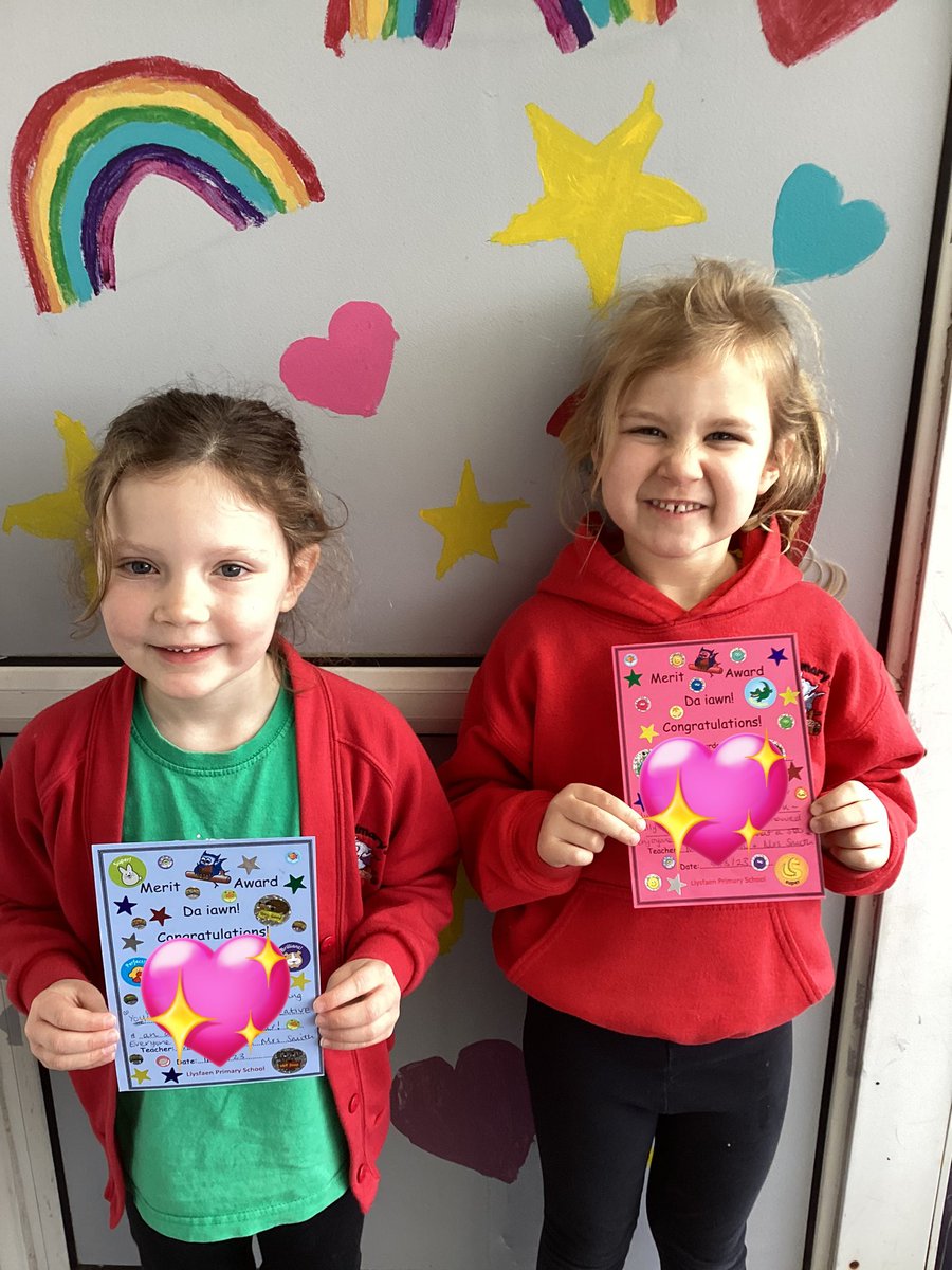 llysfaen2028's tweet image. Celebrating this and last weeks merit achievers and welsh speakers as some were poorly last week and missed the recognition! Well done girlies…what a fortnight! 😍🤗✨🌟 #1CS #merit #welshspeaker