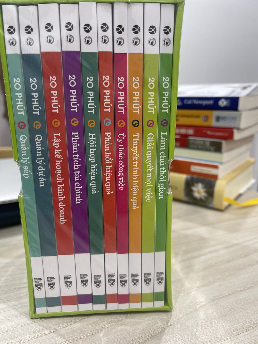 Kịch bản BTC, ETH úp.... Altcoin nhấp nhô=> Total tăng nhưng Total 3 nhích nhẹ, sau đó BTC, ETH dump, Total cap giảm, Total 3 dump mạnh. Phần lớn ae thích đu Altcoin hơn nhỉ.