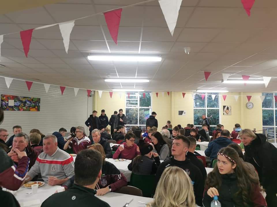 cbsomagh's tweet photo. Great excitement at the pre-match breakfast, in the classrooms and on the buses.
Flags, banners, face-paints, drums and Eddie the teddy at the ready!
#hoganforomagh #CBSCommunity https://t.co/2i8kSmU4FK