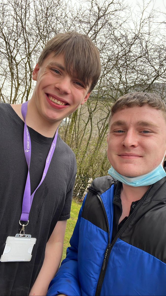 DFN_PS_Kendal's tweet image. An amazing start to Brad and Patrick&apos;s 3rd rotation. Using all the skills they&apos;ve learnt @UHMBT and embracing new challenges at this amazing local employer #happyfutures #DFNProjectSEARCH #SupportedInternships #abbeyhealthcare #NSID #NHS #KendalCollege #Right2Work #collaboration