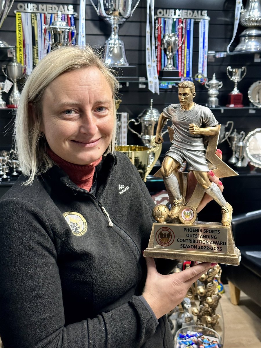 Football trophies, all sizes and budgets catered for. Your logo and engraved wording added free of charge. Please keep us in mind for your end of season awards 🏆😊🏆