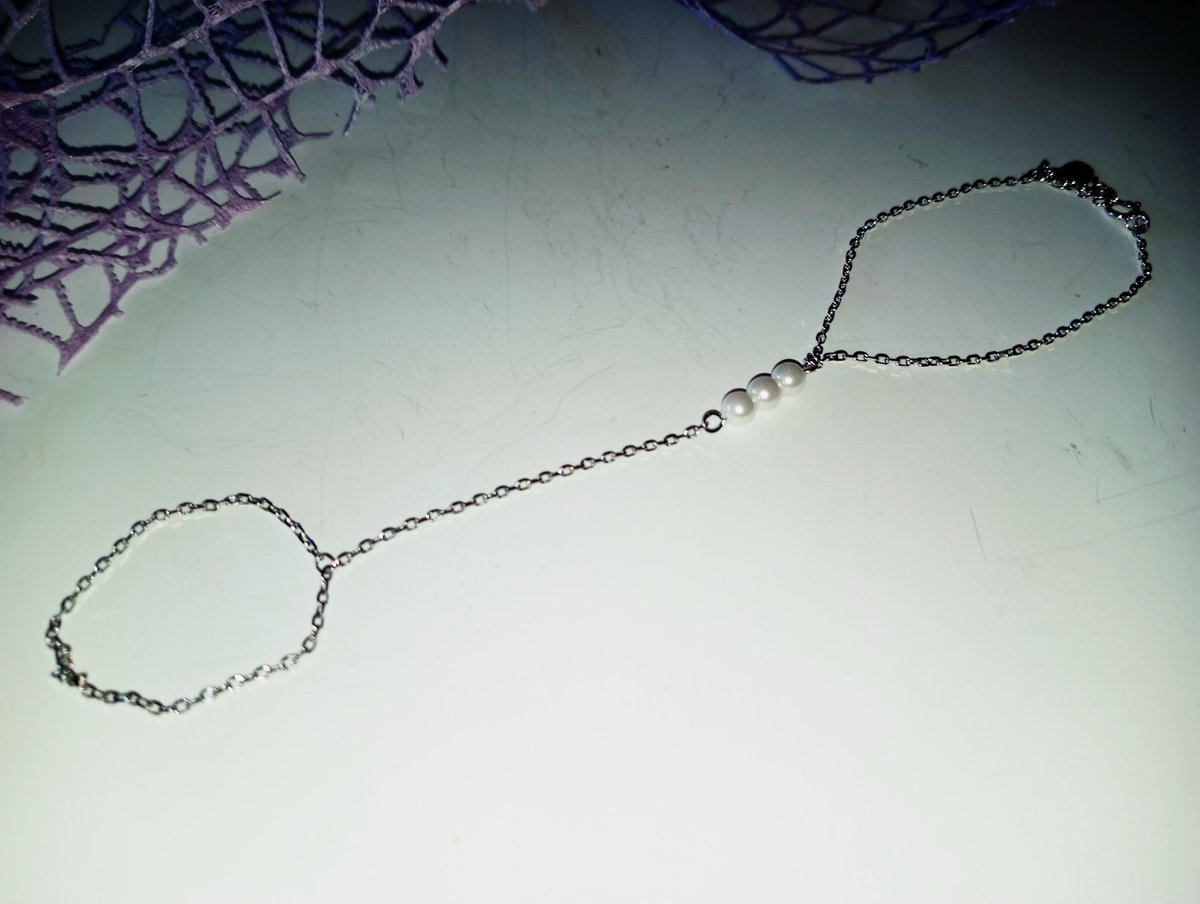 AngelsCanut's tweet photo. Pulsera-anillo de plata y perlas. https://t.co/eTG7YOW91b