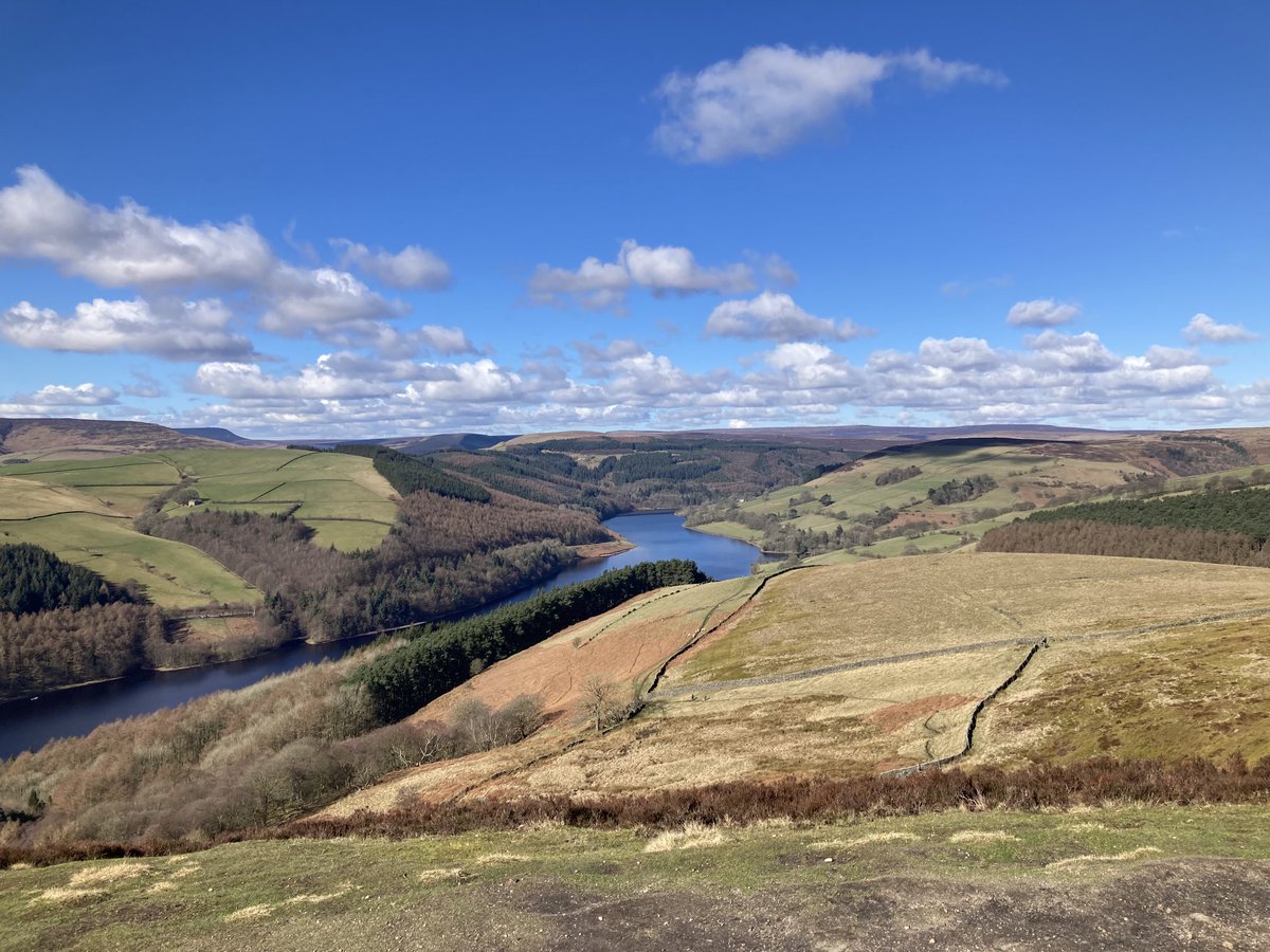 Wonderful walking just over a week ago from Cutthroat Bridge towards Fairholmes as guided by this beautiful Peak & Northern #fingerpostfriday