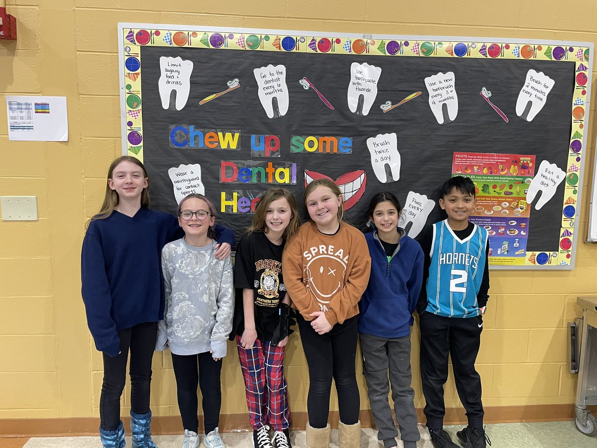 kmacgrade4's tweet photo. Congratulations to our 4th grade spelling bee finalists and to our winners: 3rd place -Audrey, 2nd place-Jumana, and our overall winner, Summer! Great job everyone! https://t.co/ostY3CXZt7