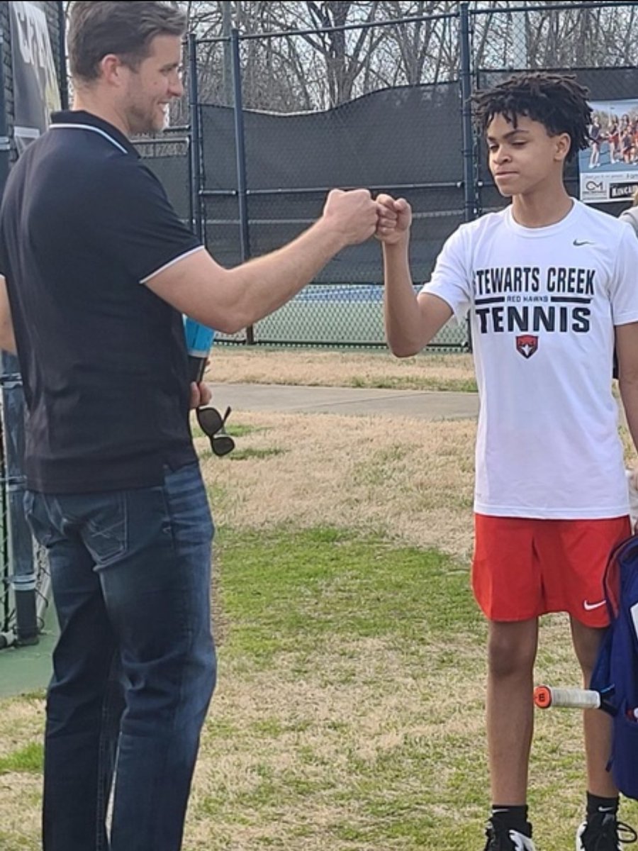 RedHawkTennis1's tweet photo. Freshman Kobe Marsh played some solid tennis yesterday! Started last July and has made some major improvements in that short time span! https://t.co/JguA9XoTuX