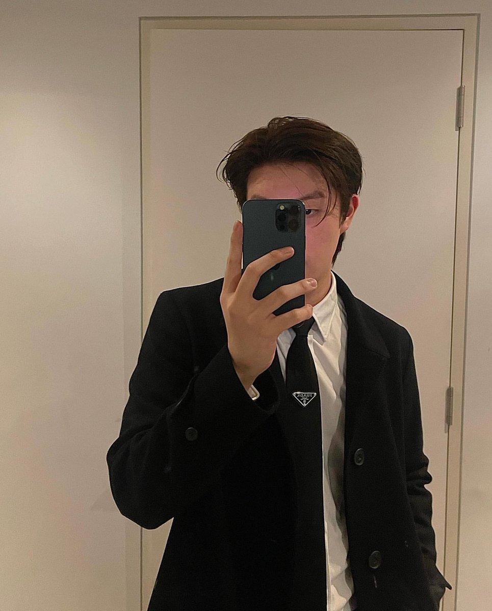 isaachin_fanclub tweet media