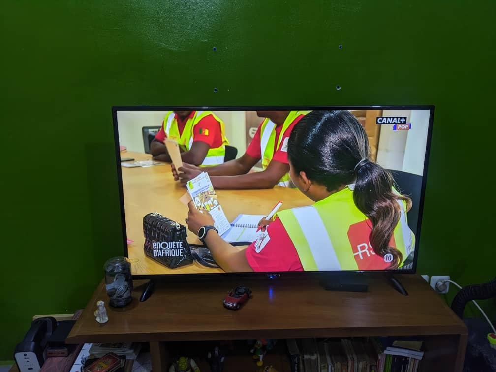 securoute_cm's tweet photo. Un film de 57 minutes. Le tournage a Yaoundé , Douala et la route Douala -Yaoundé a durée plus d’un mois
L’émission peut être visionné en post cast sur la chaîne My canal par internet.
https://t.co/4jlKbGN3oe https://t.co/5rtMExXafk