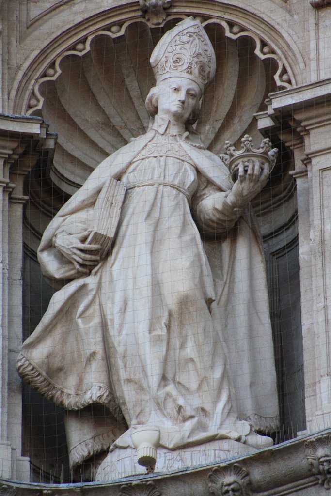 SraDisfemia's tweet photo. Hoy es #sanpatricio, pero ¿qué hace el santo en la fachada de la Catedral de Murcia?
🧵 https://t.co/AqGHZofjqi