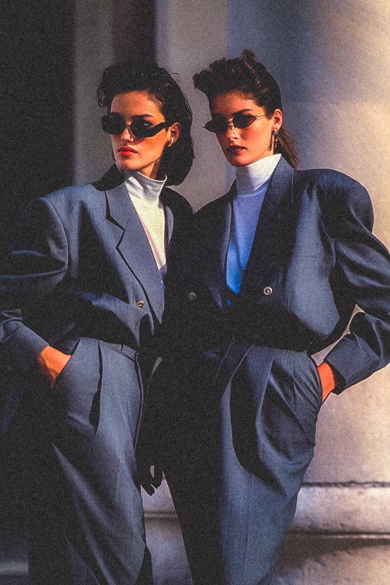 lucasolsson's tweet photo. @juliewdesign_ Incredible! Also trying to add some grain and post but noticed that the MJ-flare works kinda good on vintage style images 🕺 https://t.co/lqz3A43E1l