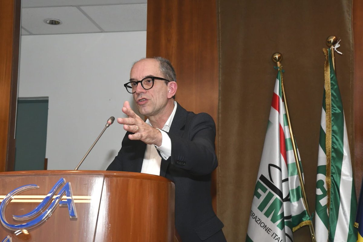 FIMCislStampa's tweet photo. #Benaglia #FIM: questo il tempo di mettere la partecipazione dei lavoratori al centro del dibattito del Paese. Vogliamo diritti e regole come in Europa. 
La #partecipazione è la chiave di un lavoro più giusto e ben tutelato https://t.co/h9yDaBSkC2
