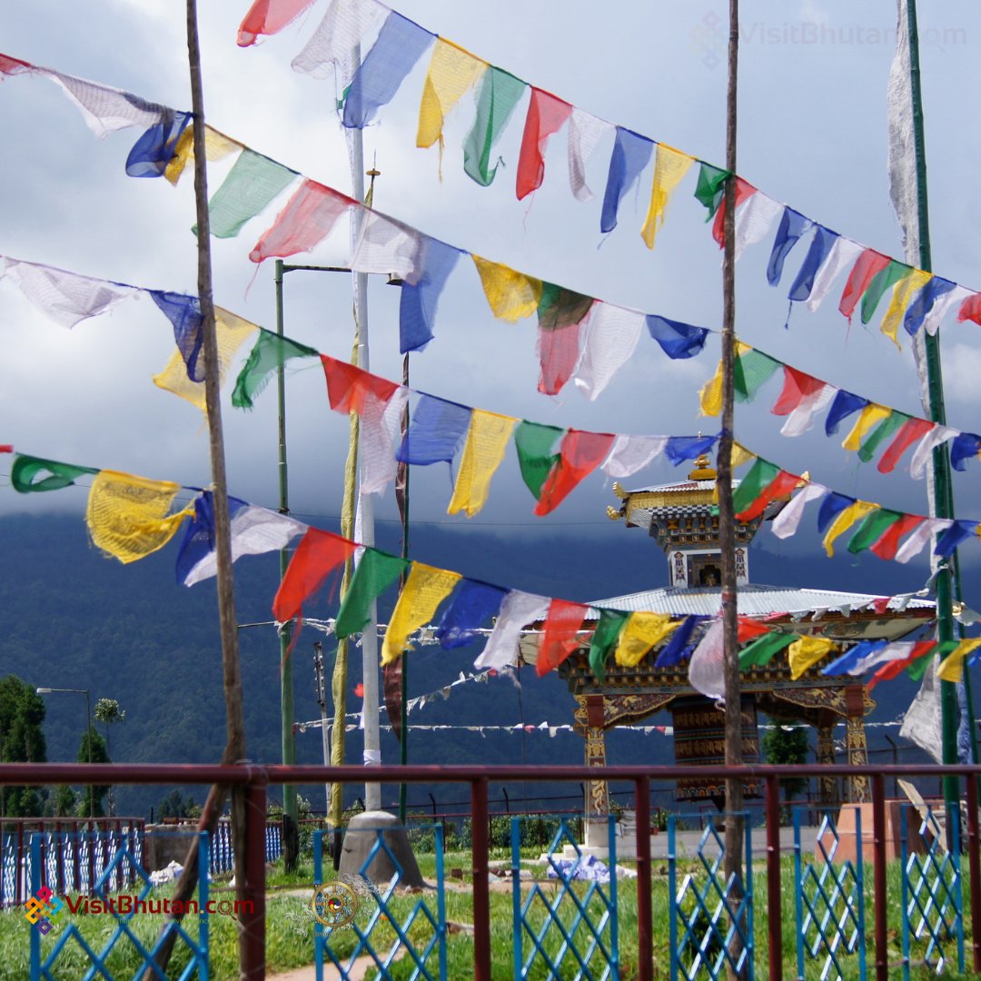 Bhutan is known for its stunning landscapes, and one of the most striking sights is the colorful prayer flags that adorn its mountains and valleys.

#Bhutan #VisitBhutan #TravelBhutan #BhutanTravel #PrayerFlags #MountainView #Himalayas #TravelAsia #TravelInspiration #Wanderlust