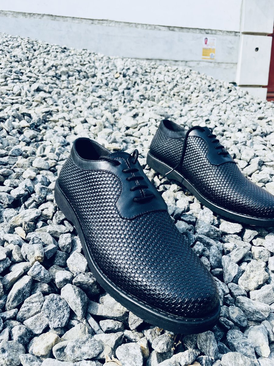 <a href="/Naija_PR/">Naija</a> Hi guys, I’m Kalon. I make amazing shoes. This is 25,000. Kindly retweet my hustle