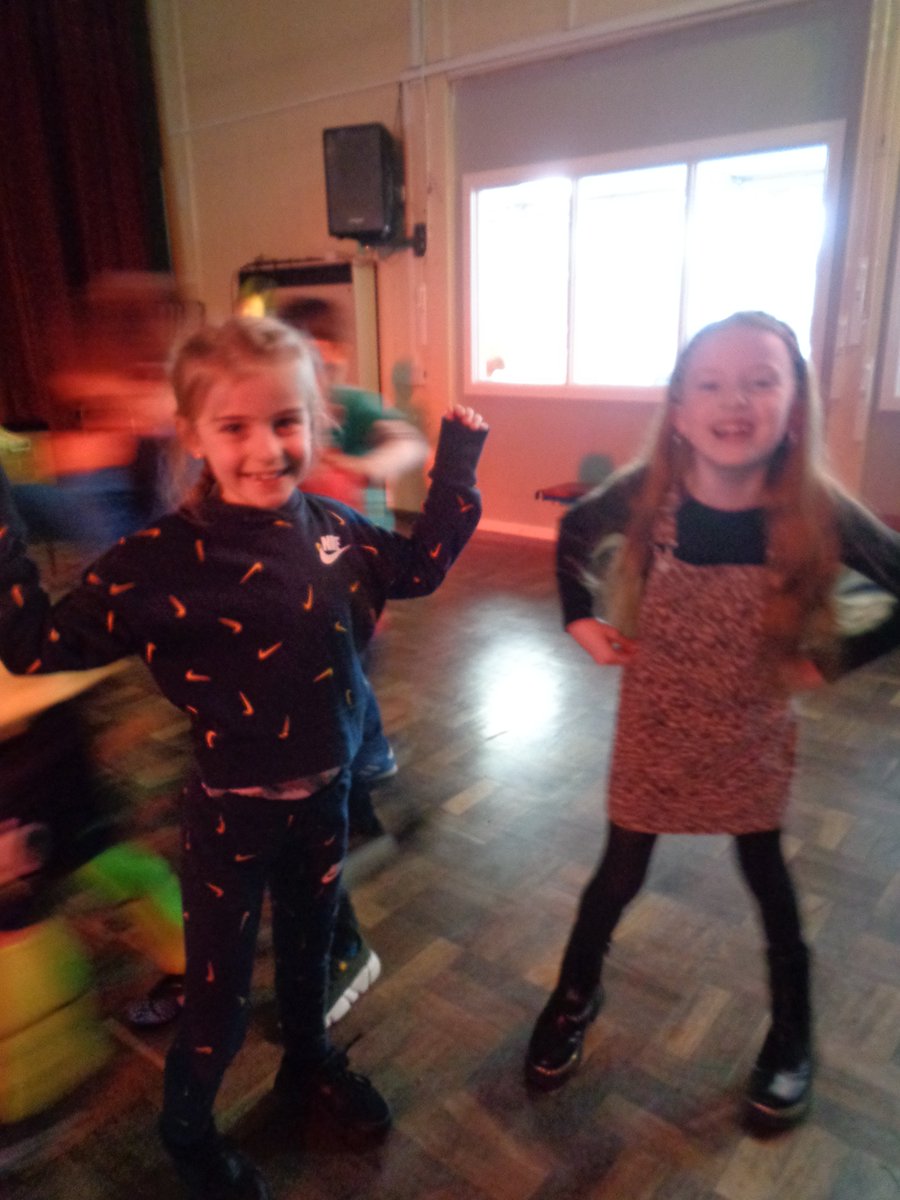 WoodOxhey's tweet image. Our #RedNoseDay 6 hour 🪩dance-a-athon🪩 is underway!! @comicreliefsch @comicrelief