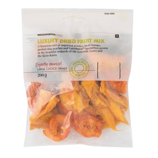 lindz_malindz's tweet photo. We need to be honest about dried fruits 😪 https://t.co/VkJirD9SRH