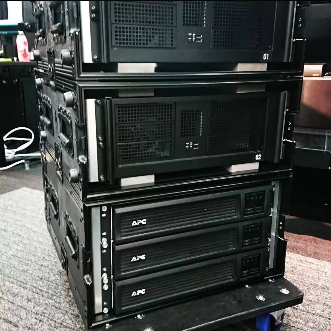 duplexcases's tweet photo. 今日のインスタ!
https://t.co/oOHDHsEJUO
#tourcase
#roadcase
#flightcase
#rackcase
#cagemount
#allblack
#stackablecase
#absケース
#積み重ね
#ラックケース
#ケージマウント
#オールブラック https://t.co/f6KzNuPuF9