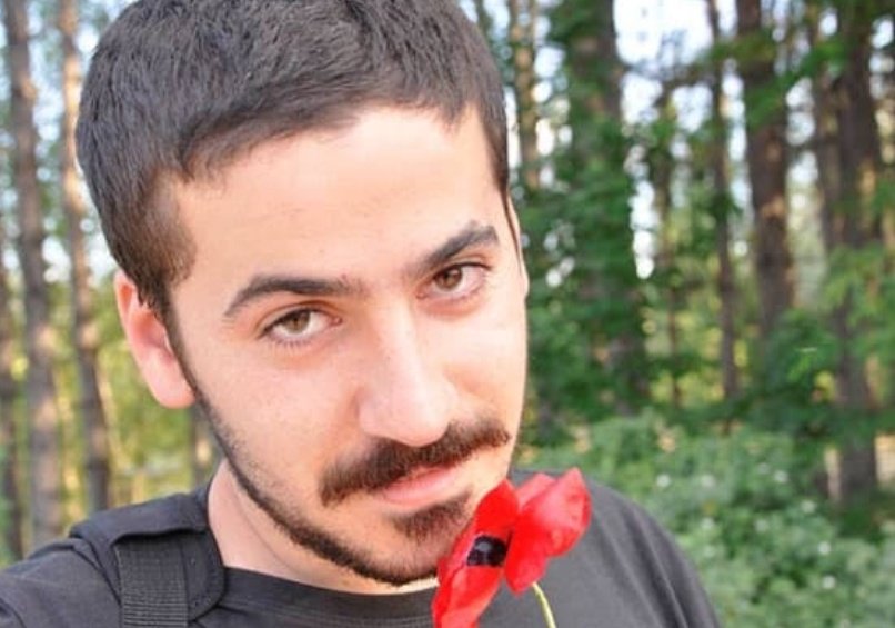 aysena_ay_ay444's tweet photo. Ali ismail Korkmaz hep 19 yaşında.  (18 Mart 1994) https://t.co/qyjRVaGrqn