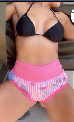 Friday flash 👀  Wanna see more? You know where! 😜 https://t.co/1U8T9yvmOZ