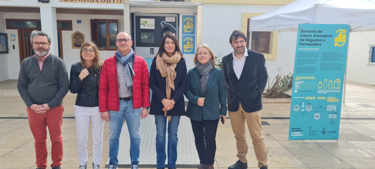 cmar_ib's tweet image. ♻️Formentera aspira a ser pionera en la introducció del Sistema de Retorn d’Envasos, #SDDR, a l’Estat

🍾El Govern organitza una acció demostrativa per aclarir dubtes davant l’inici de la Prova pilot que estableix la Llei de Residus

tn.caib.es/SDDRFormentera