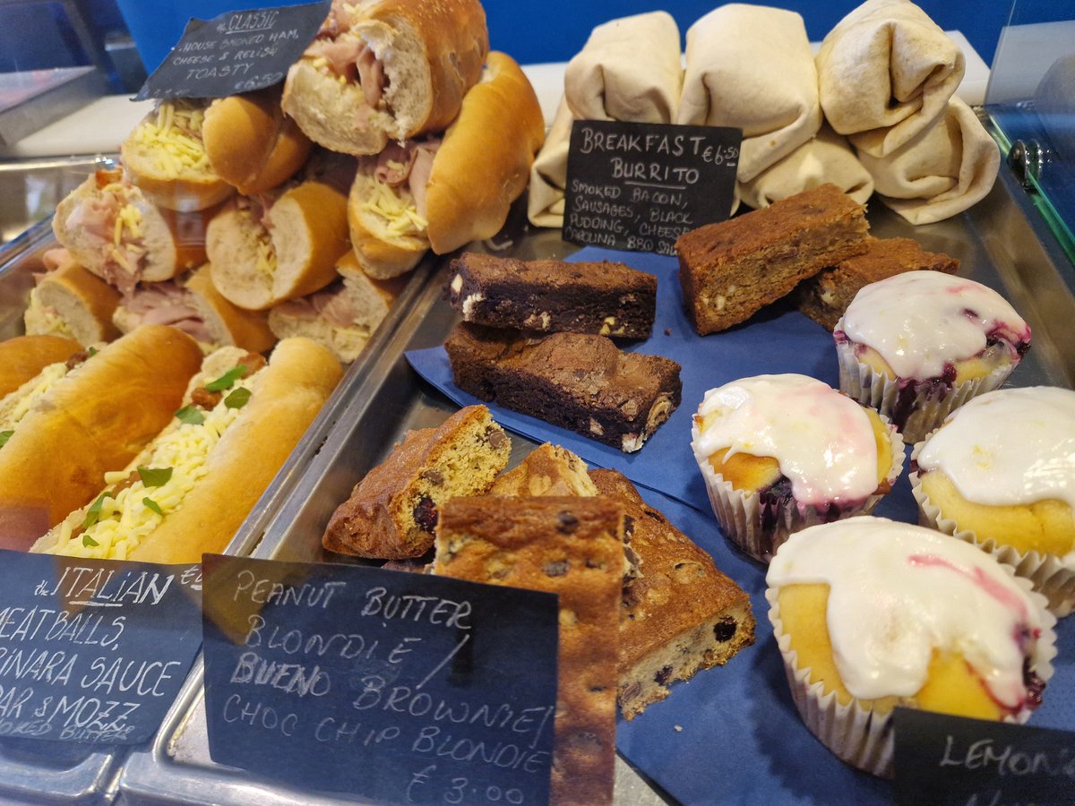 Open as usual for sandwiches, sweet treats and amazing coffee.
Happy St Patrick's Day to all!!
#Cork #whiterabbitdeli #purecork #corkstpatricksfestival