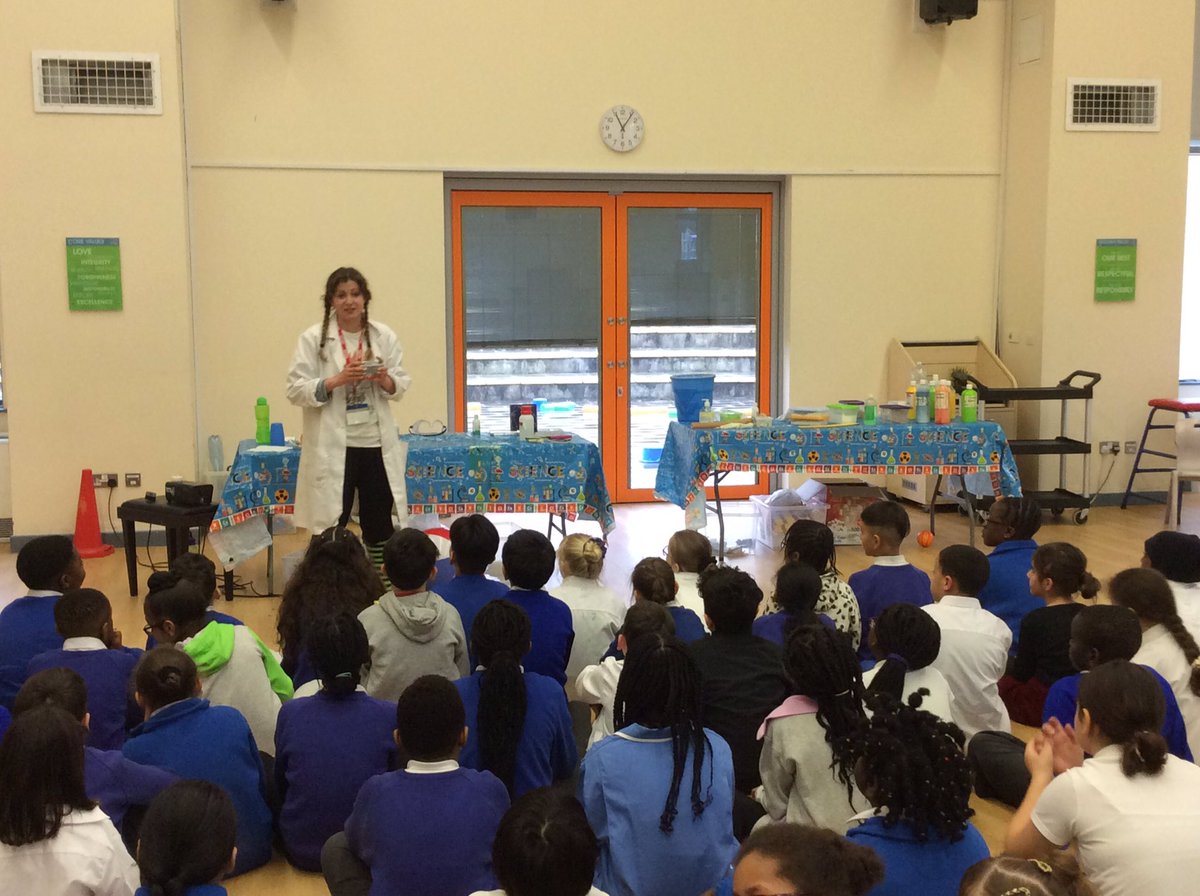 Foxfield Palm tweet media